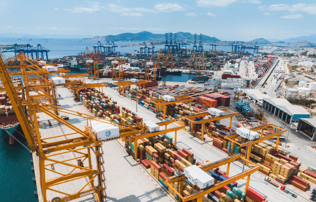 COSCO OLP PIRAEUS Curius Ahead